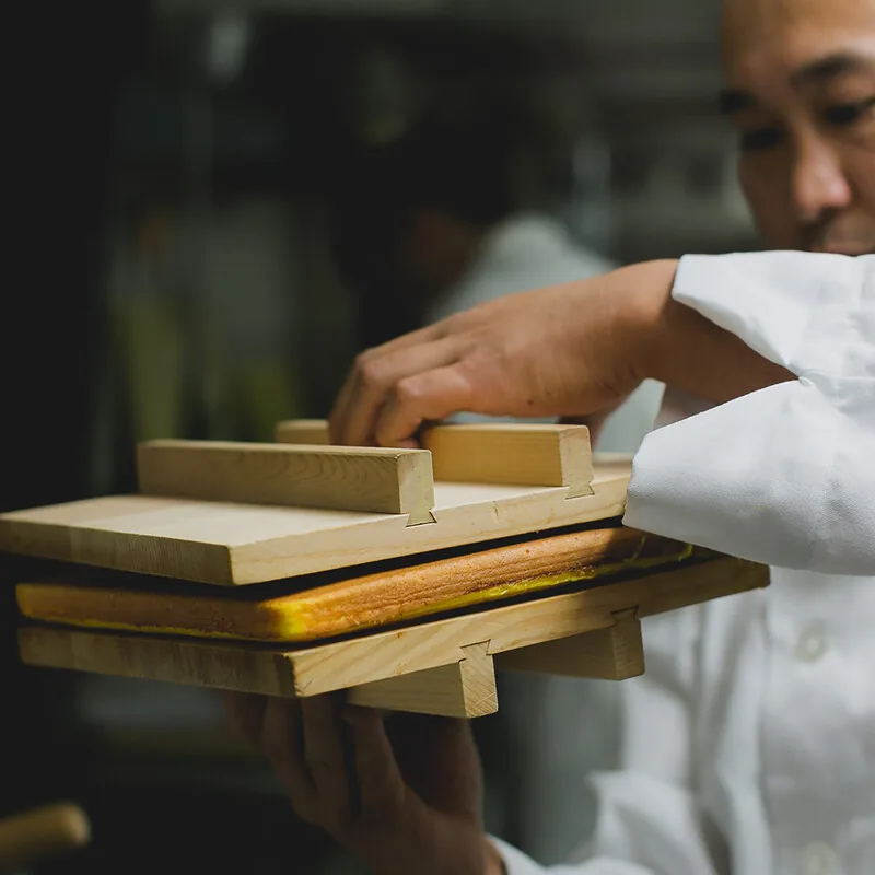 Sushi Nakazawa - chef craft detail