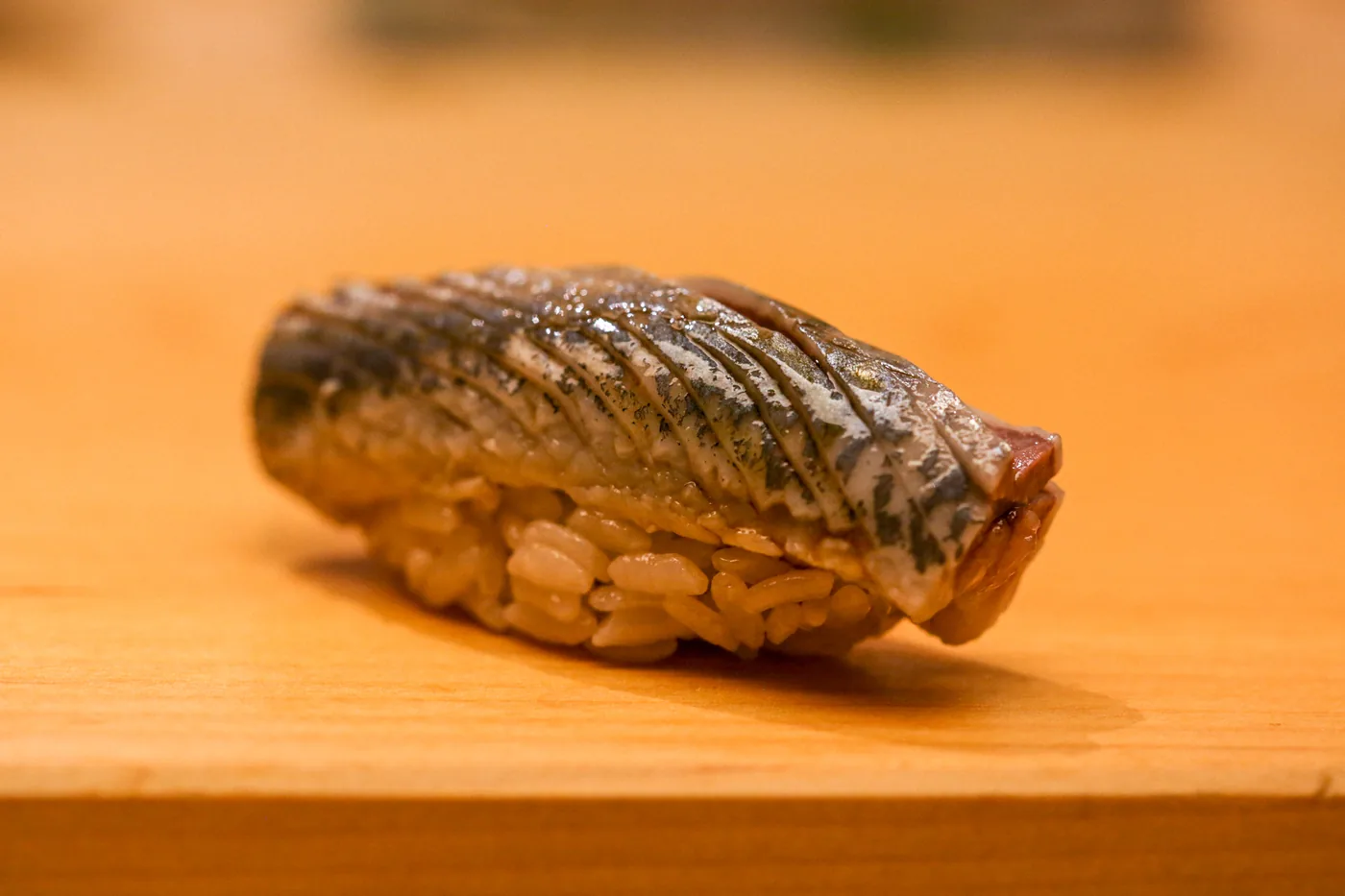 Sushi Noz - iwashi nigiri