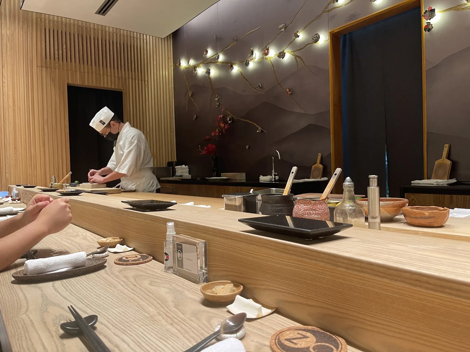 Sushi Zo - chef at counter