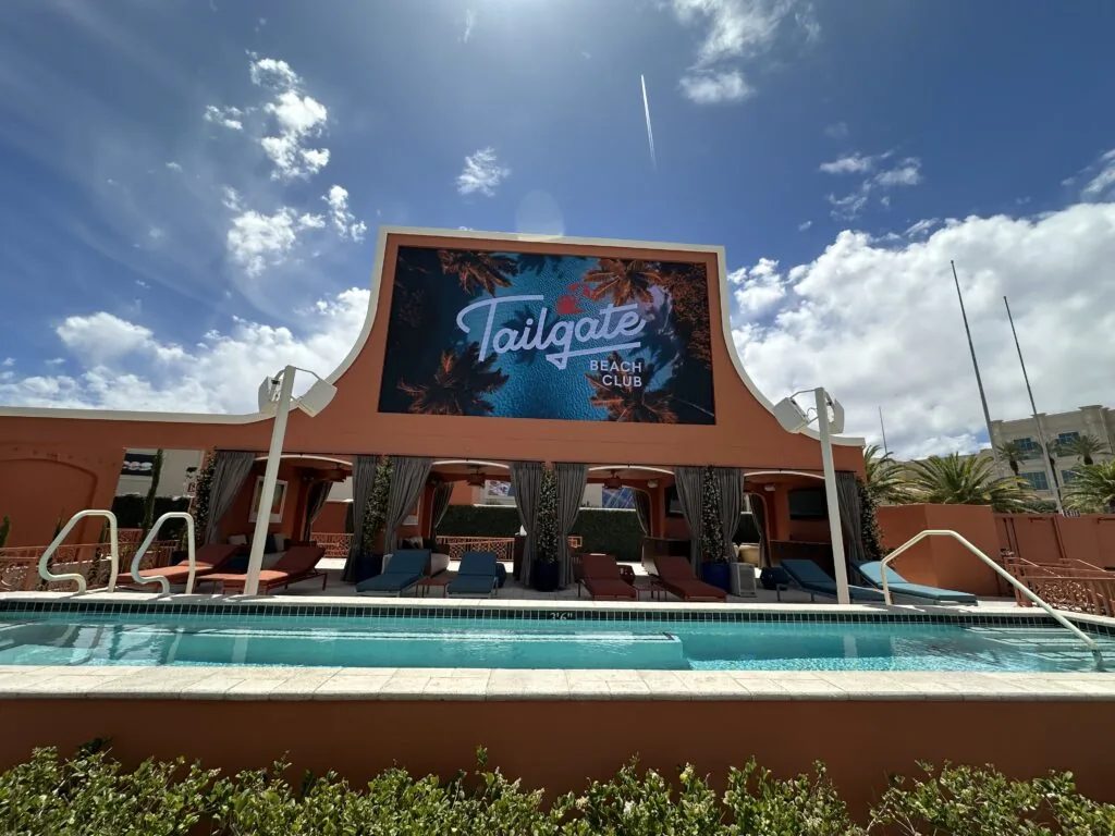 Tailgate Beach Club at Mandalay Bay - tailgate led sign
