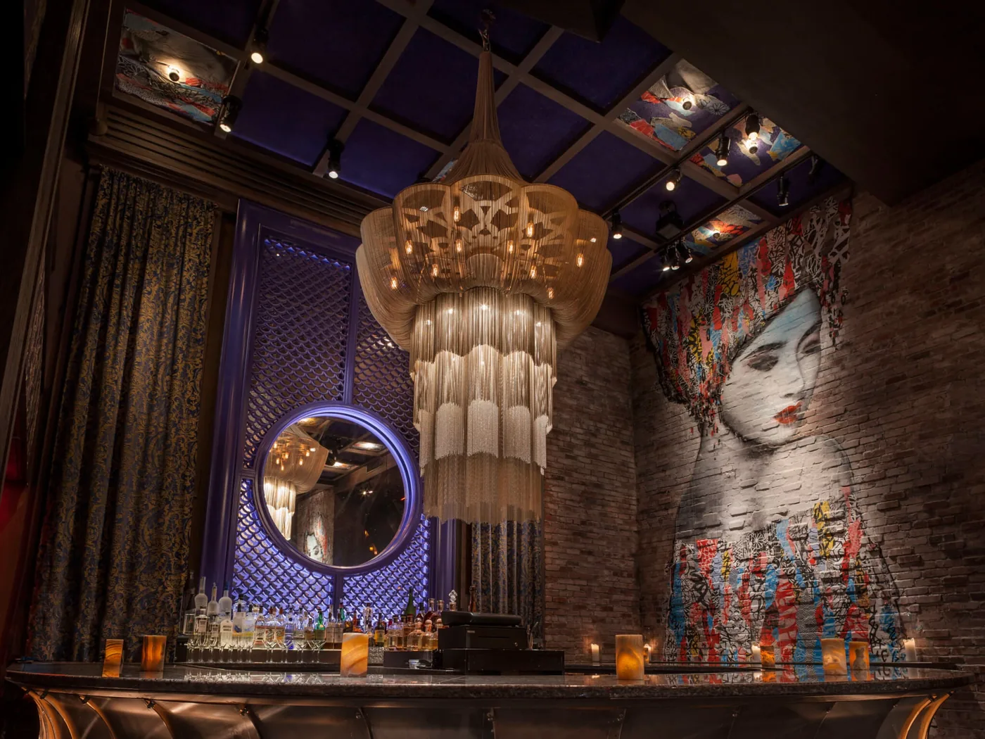 TAO Downtown Nightclub - bar detail mirror and bottles