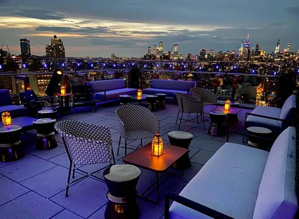 The Crown - terrace evening