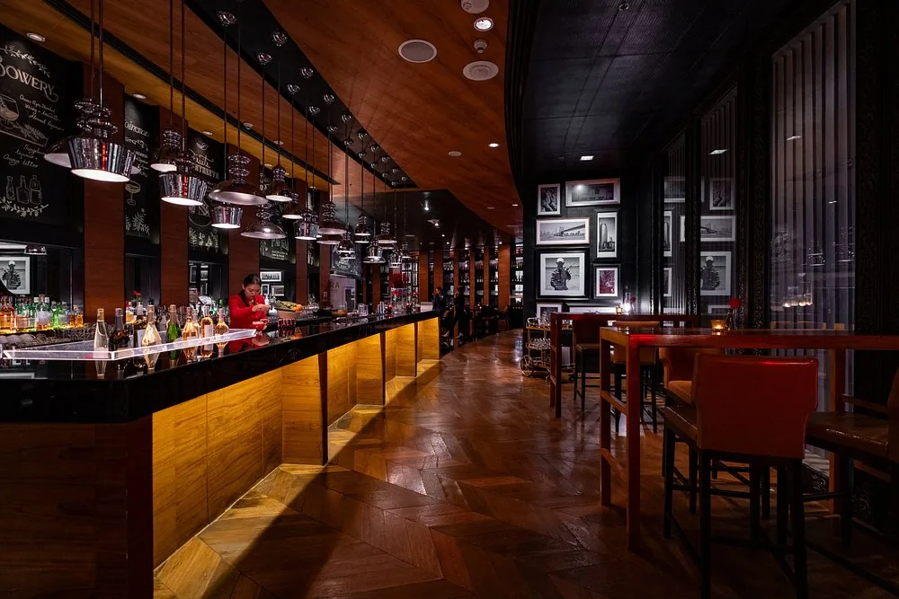 The District Grill Room & Bar - restaurant in Bangkok