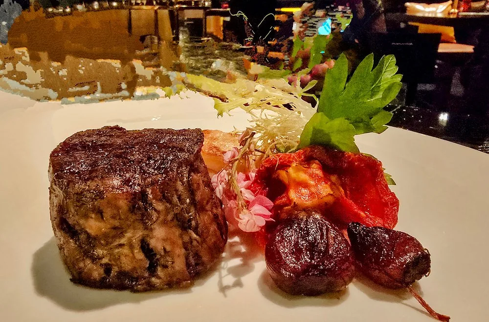 The District Grill Room & Bar, restaurants in Bangkok 4