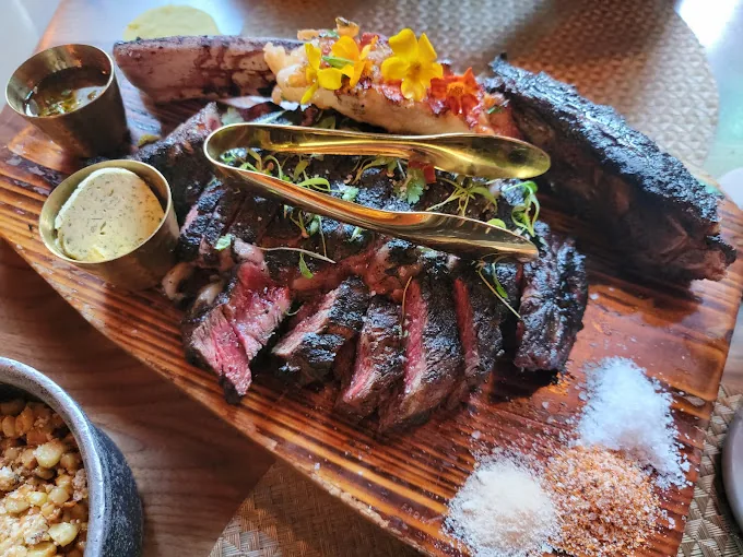 Toca Madera - mexican restaurant 3