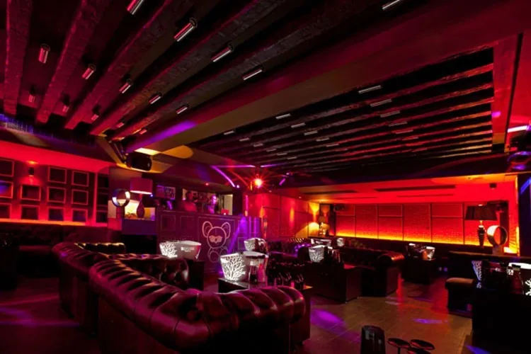 Toy Room - night club 4