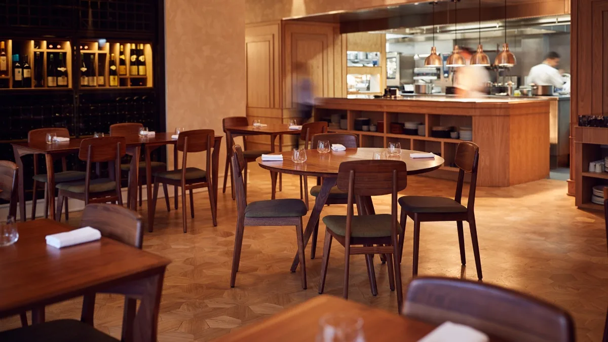 Trivet - dining room