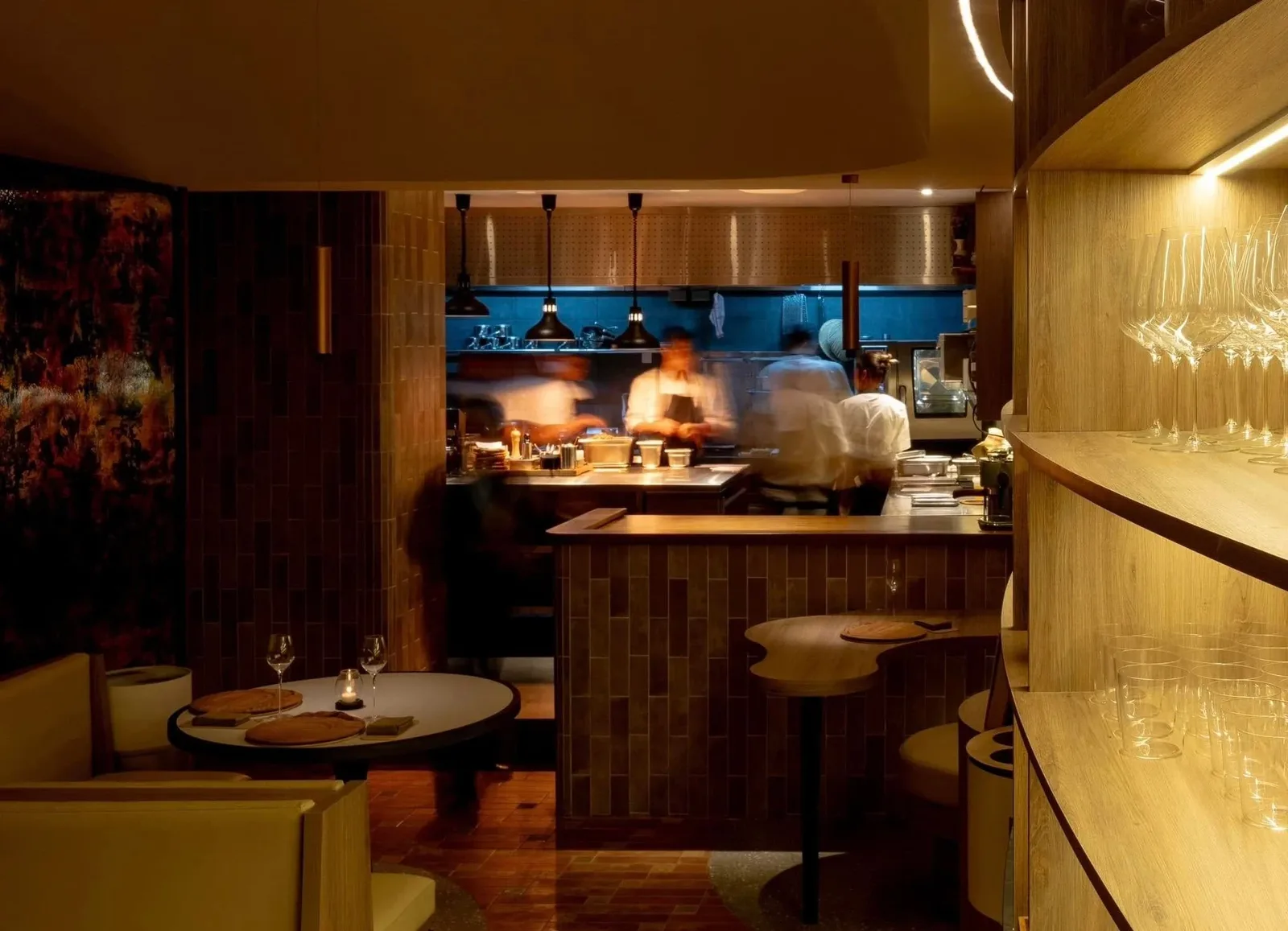 Upstairs - saigon 3