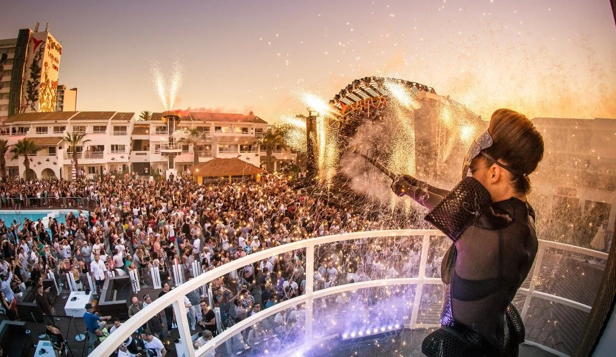 The Beach at Ushuaia Ibiza - beach club 3