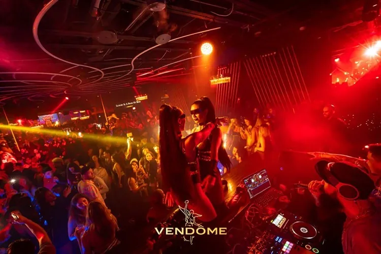 Vendôme - night club 3