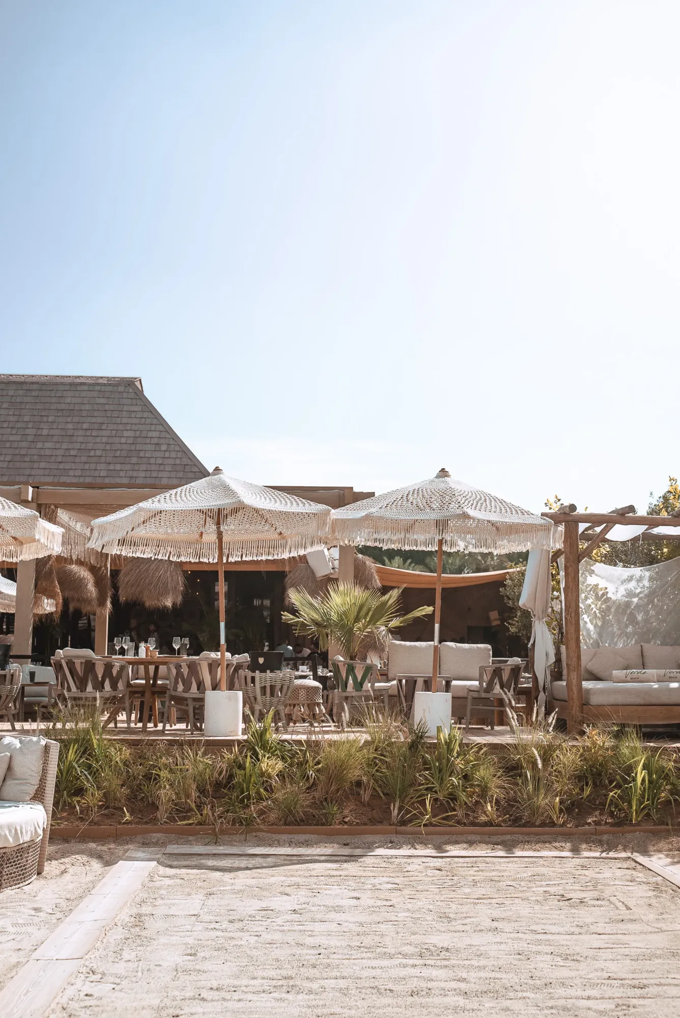 Verde Beach - terrace dining