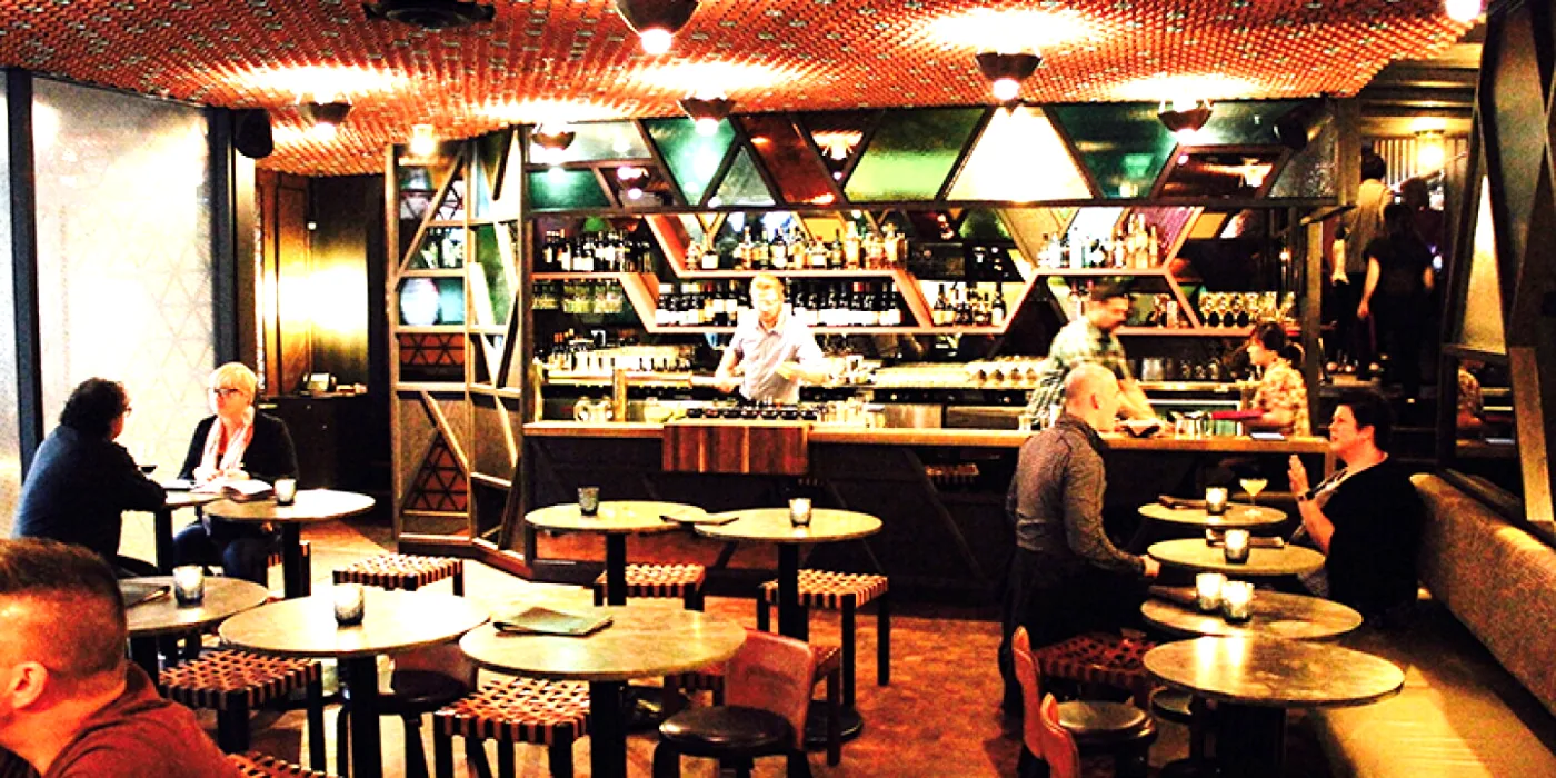 Vij's - dining room