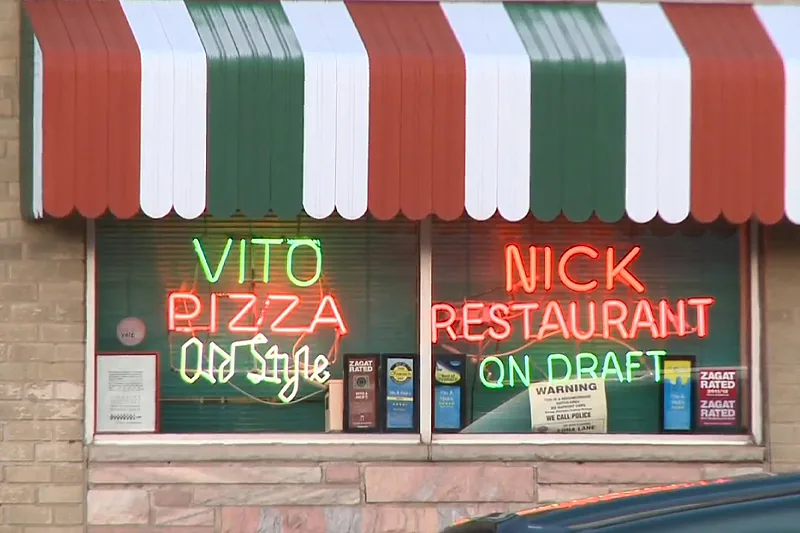 Vito & Nick's Pizzeria - venue in Chicago
