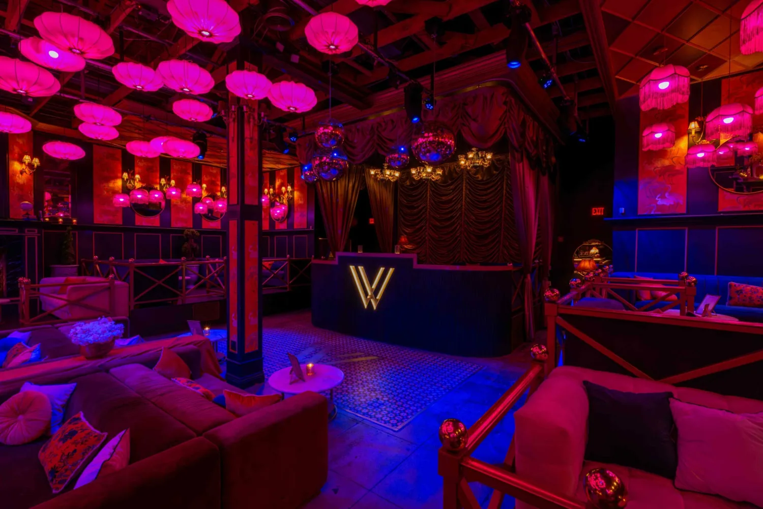 Warwick - vip booth