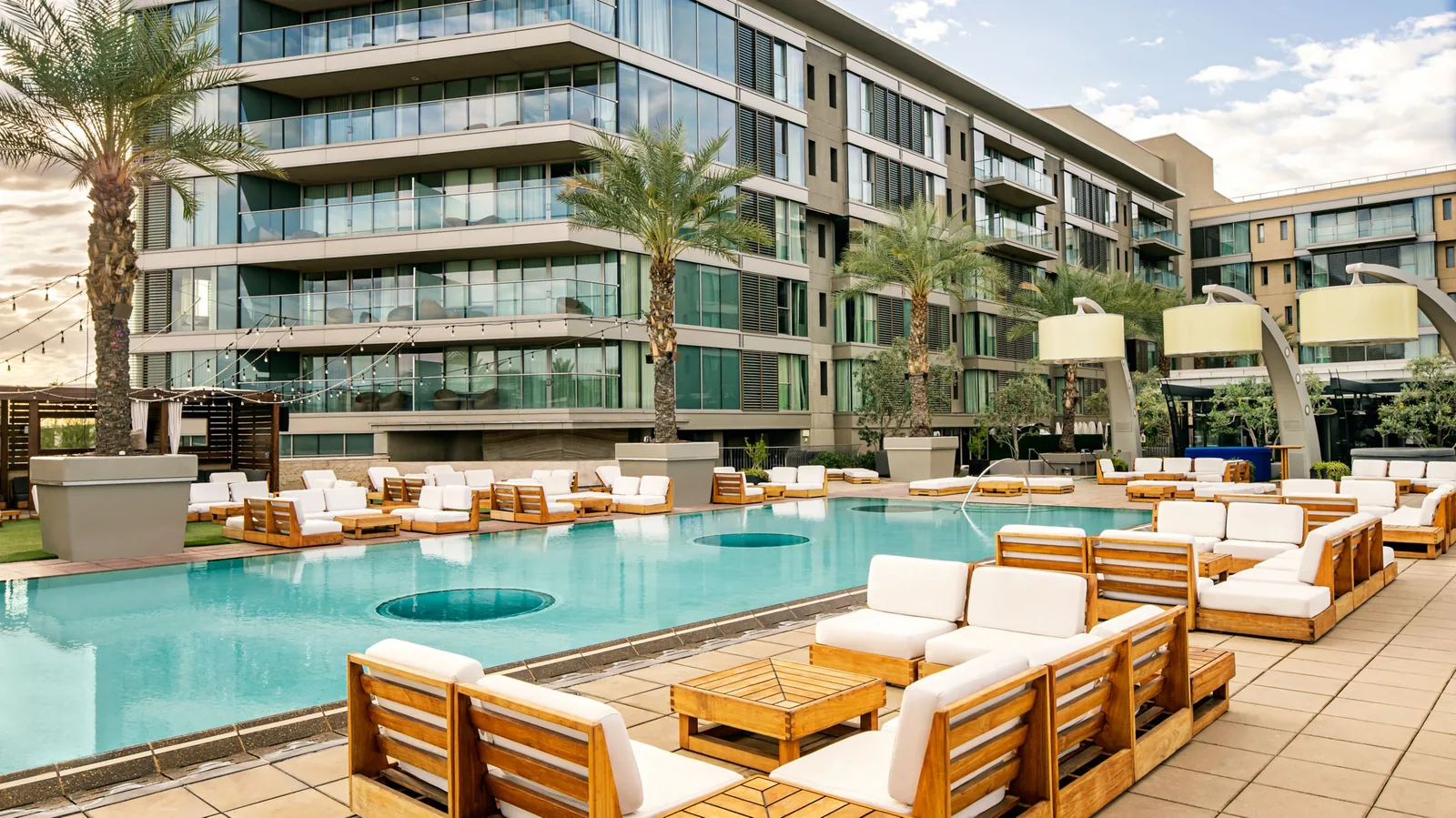 WET Deck at W Scottsdale - dayclub in Scottsdale