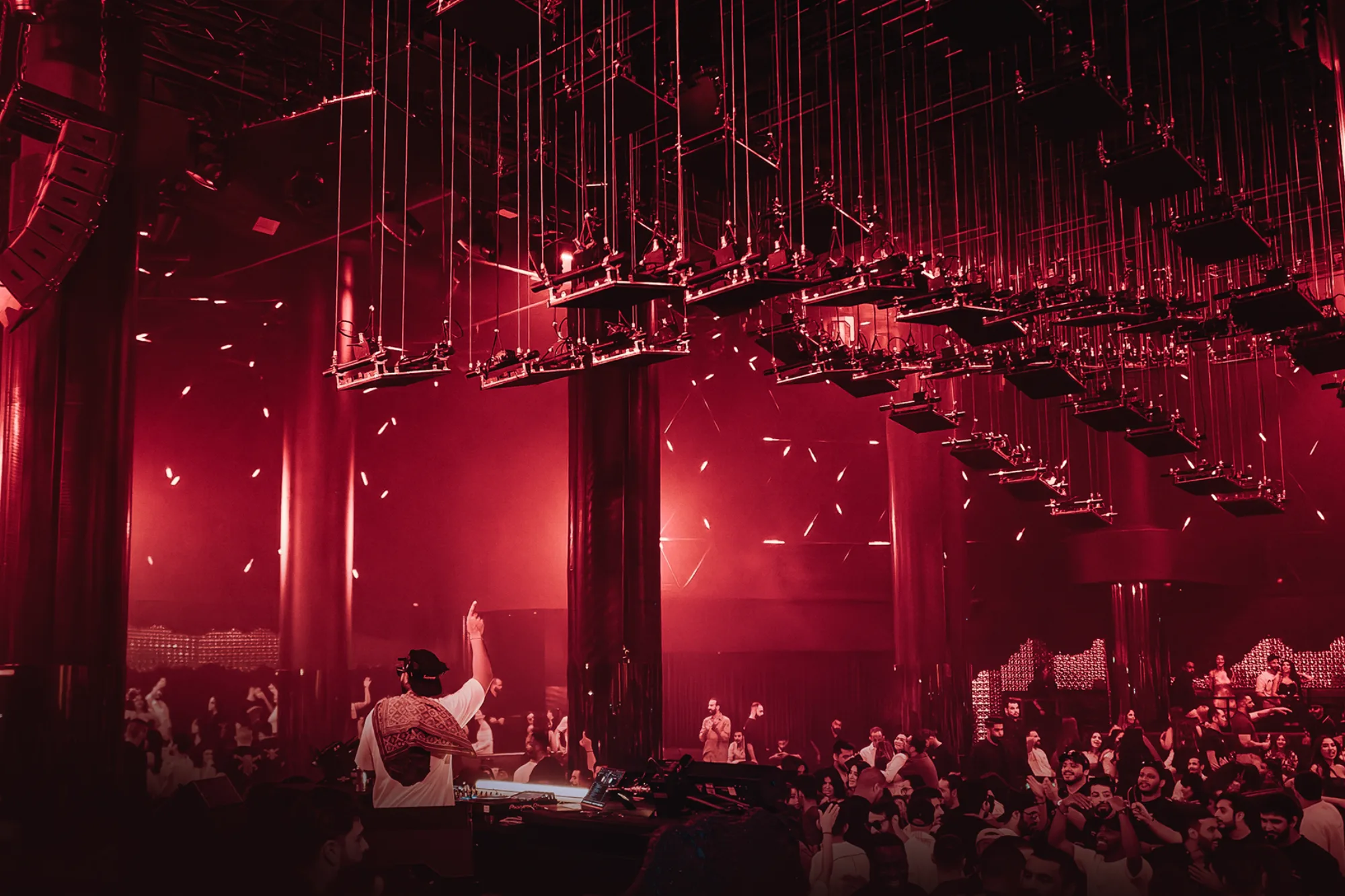 EPIK - kinetic ceiling room