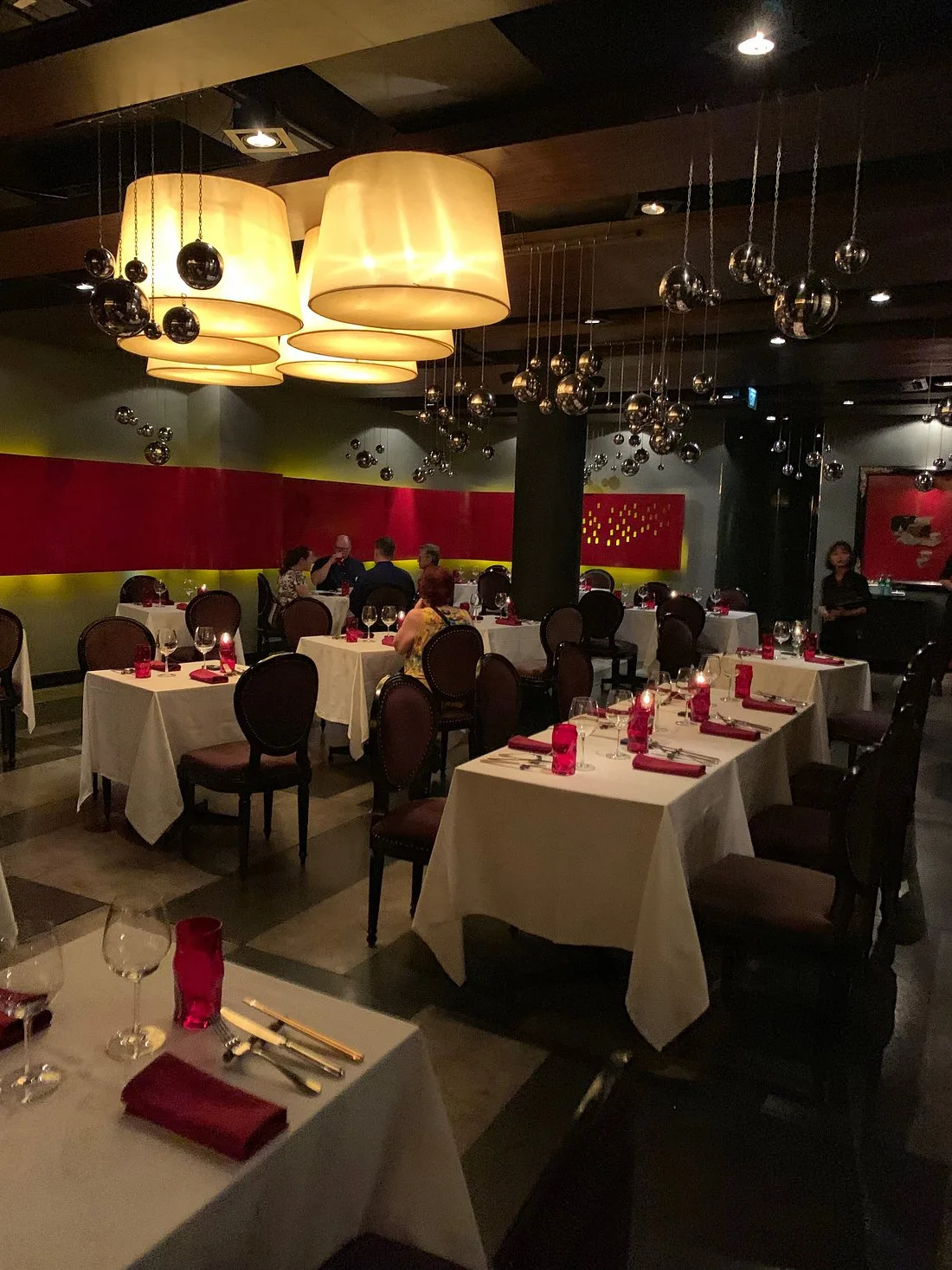 Xu Restaurant and Lounge, restaurants in Saigon 4