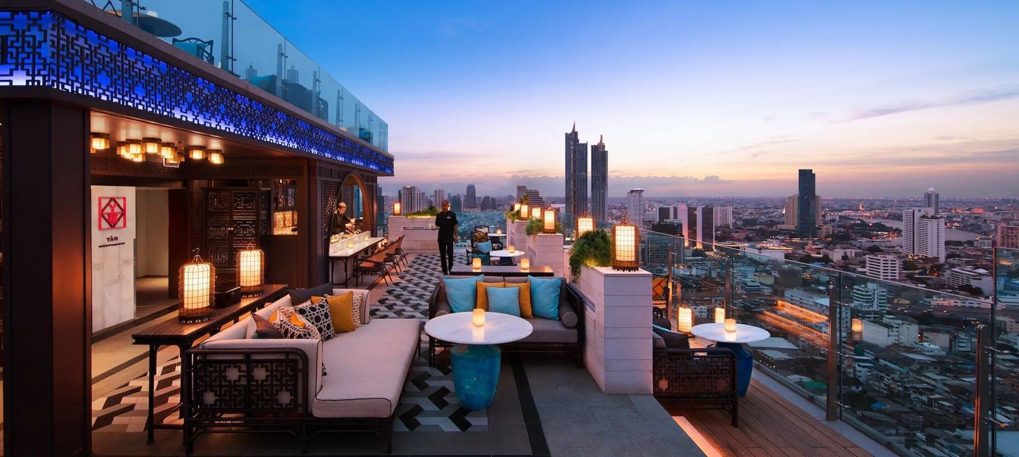 Yào Restaurant & Rooftop - restaurant in Bangkok
