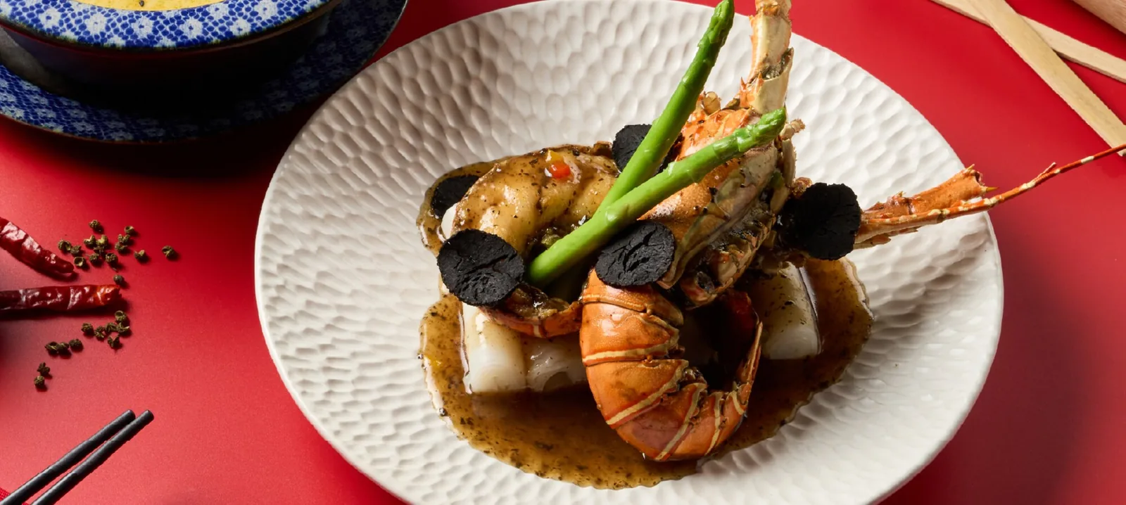 Yào Restaurant & Rooftop - plated lobster dish