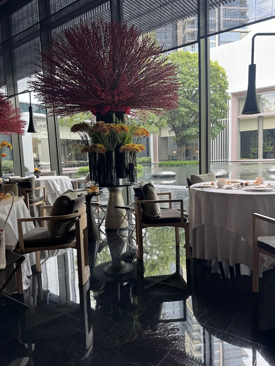 Yu Ting Yuan - add main dining room floor to ceiling garden windows tall red floral