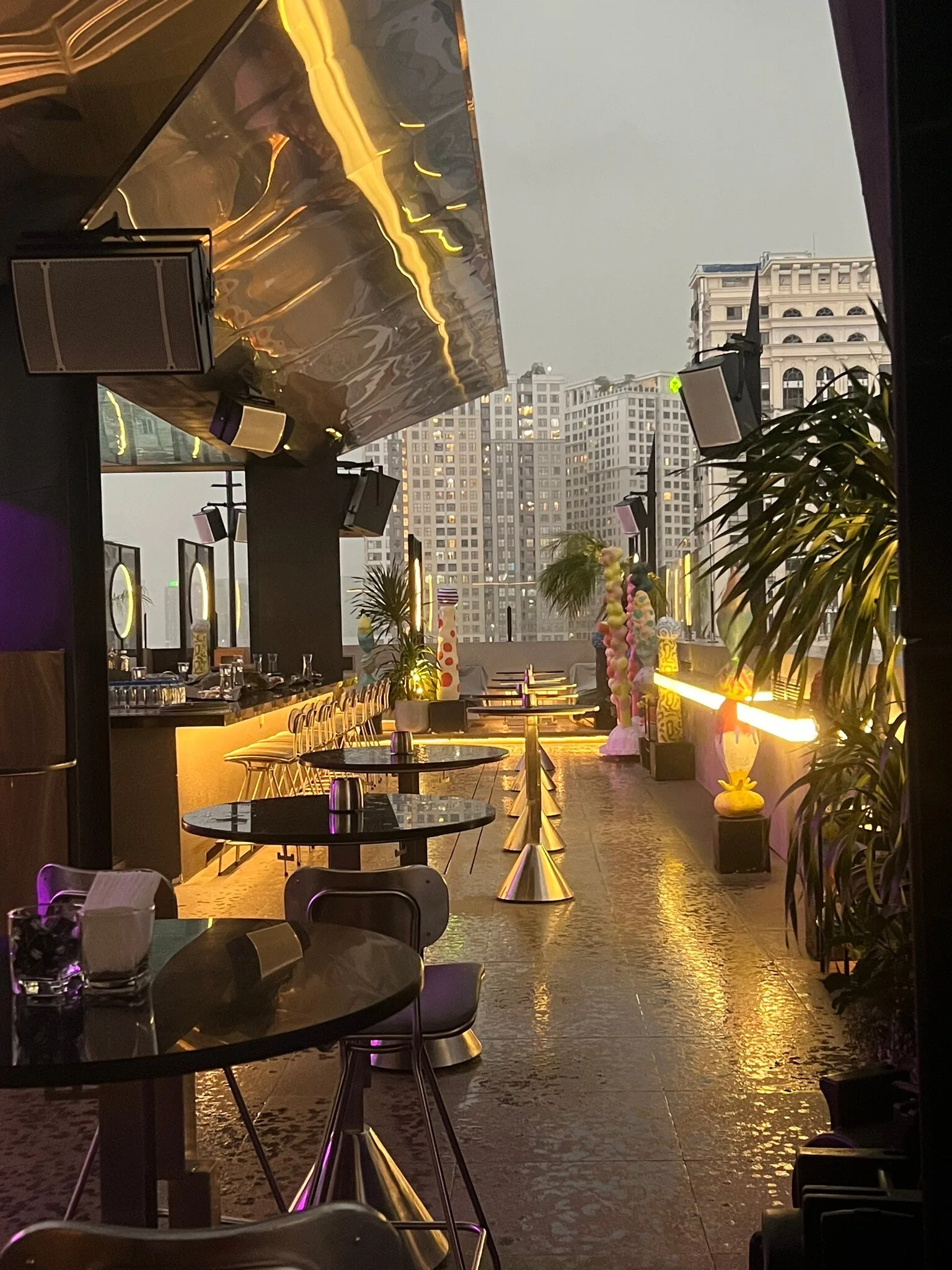 Zion Sky Lounge - saigon 2