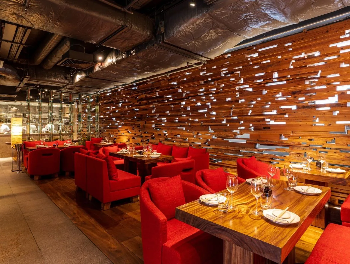 Zuma - lounge reclaimed wood wall