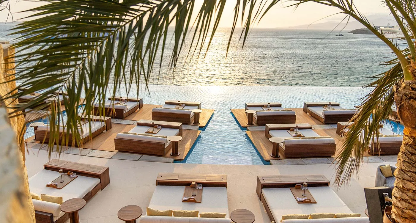 Zuma Pool - japanese restaurant 5